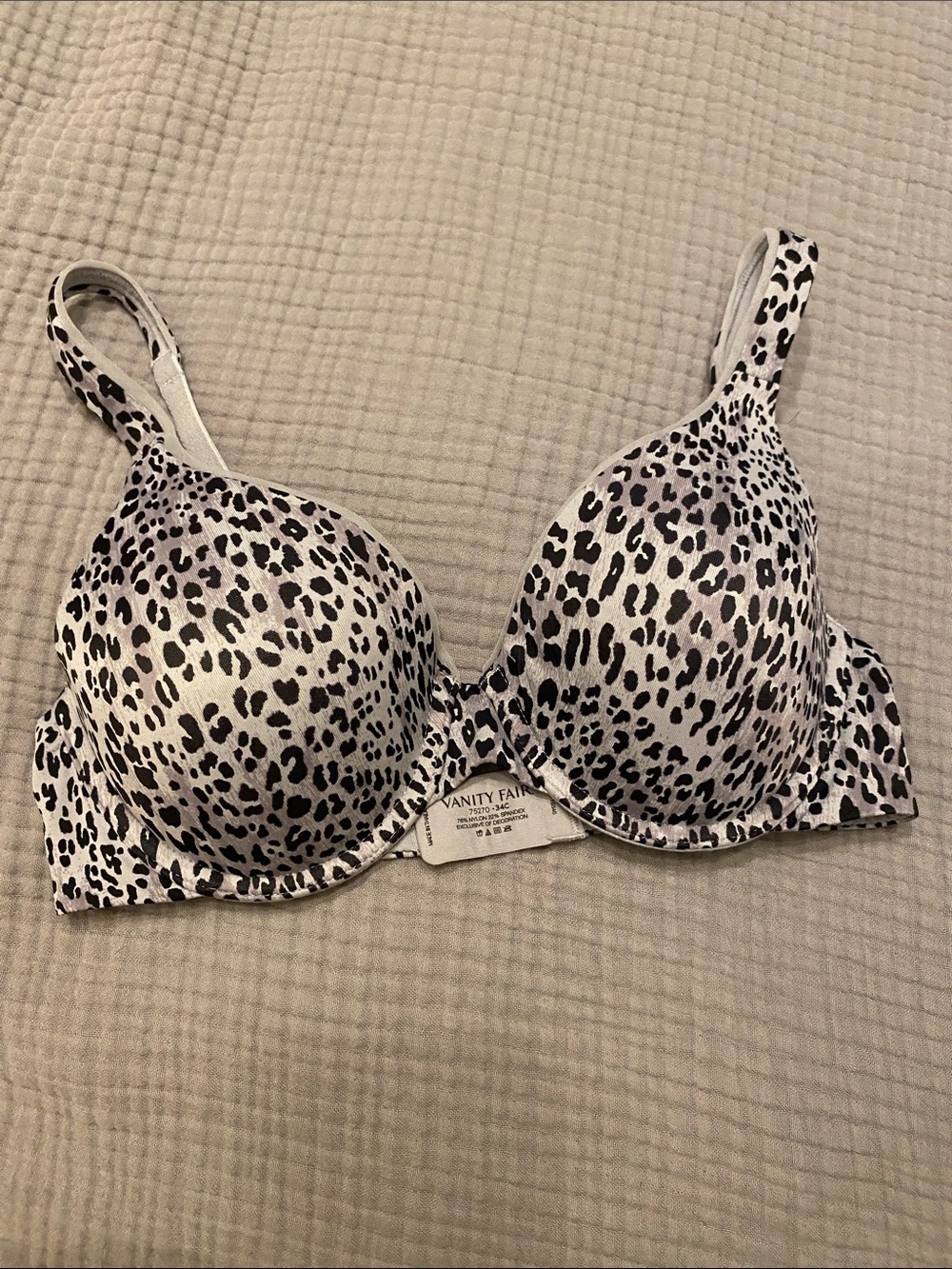 Vanity Fair White and Black Leopard Print T-Shirt Bra